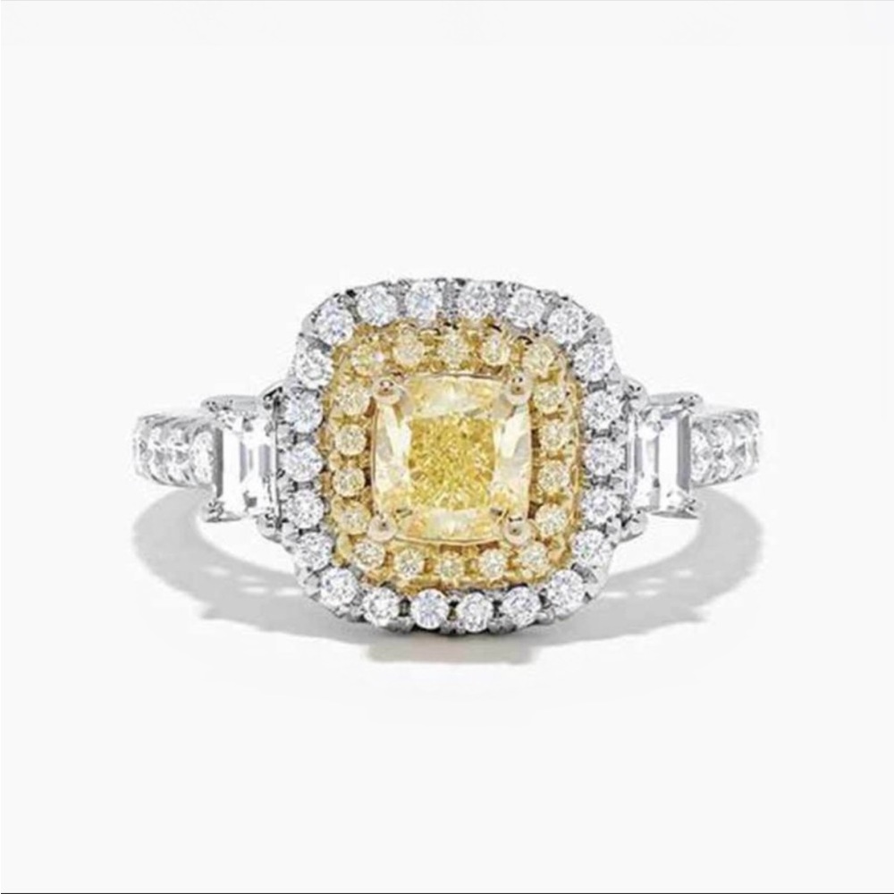 New Women’s 925 Silver Square Shape Yellow Crystal Diamond Ring - Picture 2 of 7